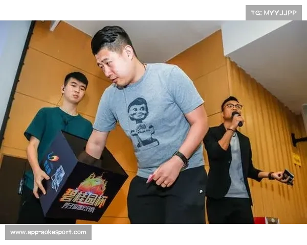 刘景扬爆火体现硬核实力与个人特质的完美结合 刘景扬爆火体现硬核实力与个人特质的完美结合